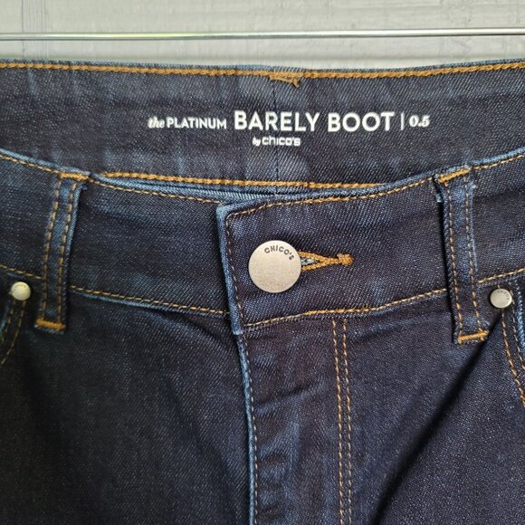 Chico's The Platinum Barely Boot Jeans. Size US 6/Chico's 0.5 - Picture 4 of 6